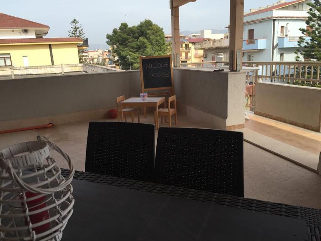 Casa Vacanze Nicole Balestrate Εξωτερικό φωτογραφία